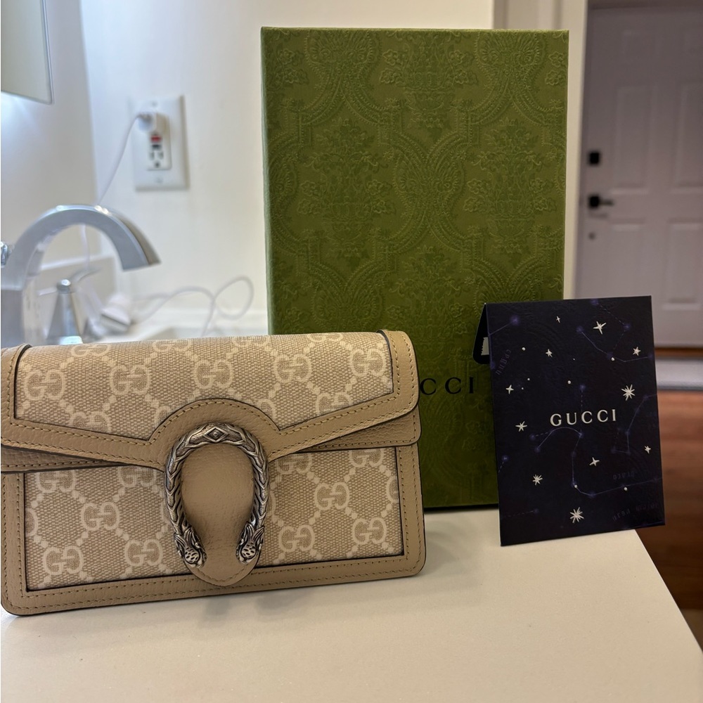 Authentic Gucci Cross Body